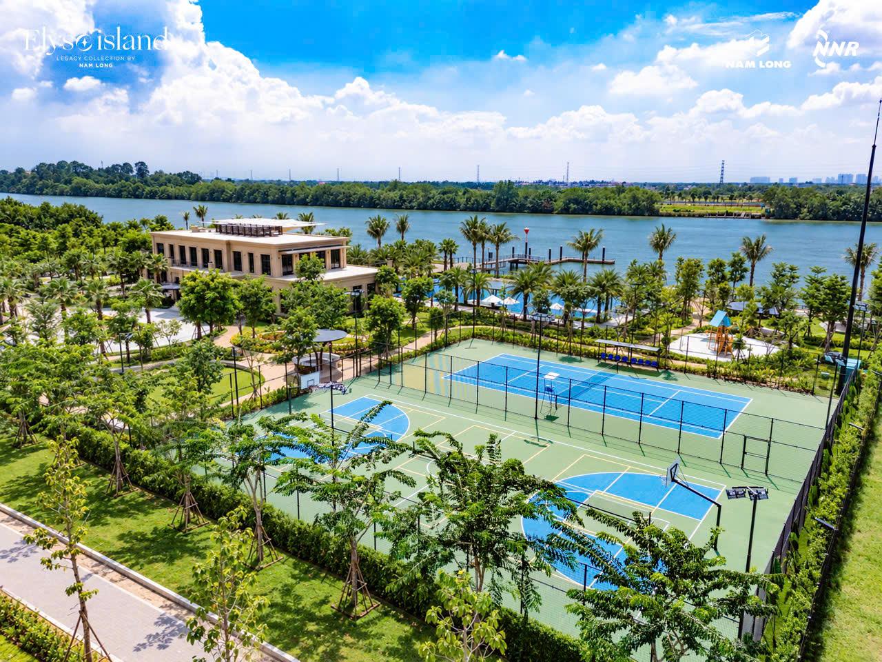 Sân thể thao tennis, bóng rổ ven sông